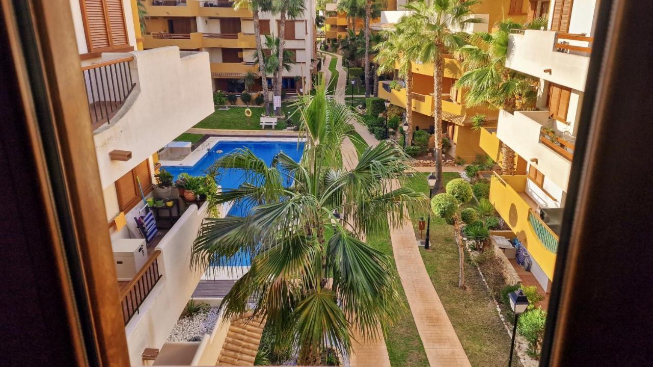 Apartamento La Recoleta Torrevieja Luaran gambar