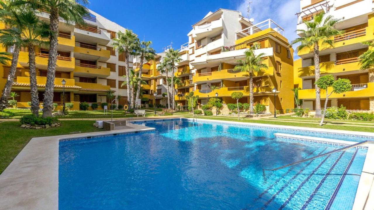 Apartamento La Recoleta Torrevieja Luaran gambar